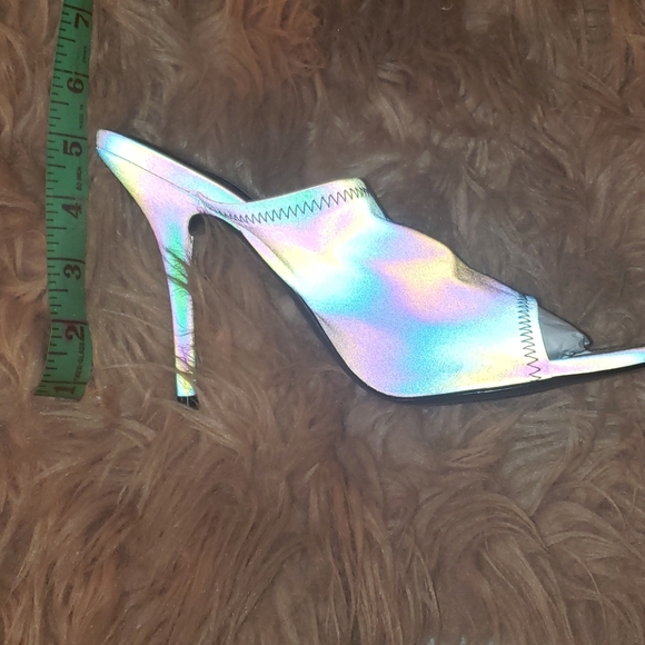 Metallic Steve Madden heels - Picture 10 of 11